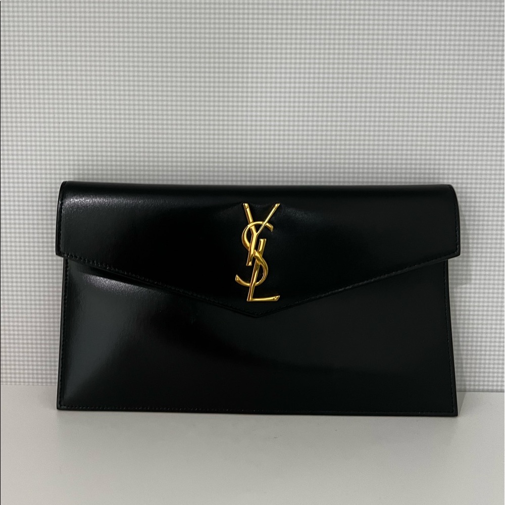 Saint Laurent Uptown Pouch Smooth Leather